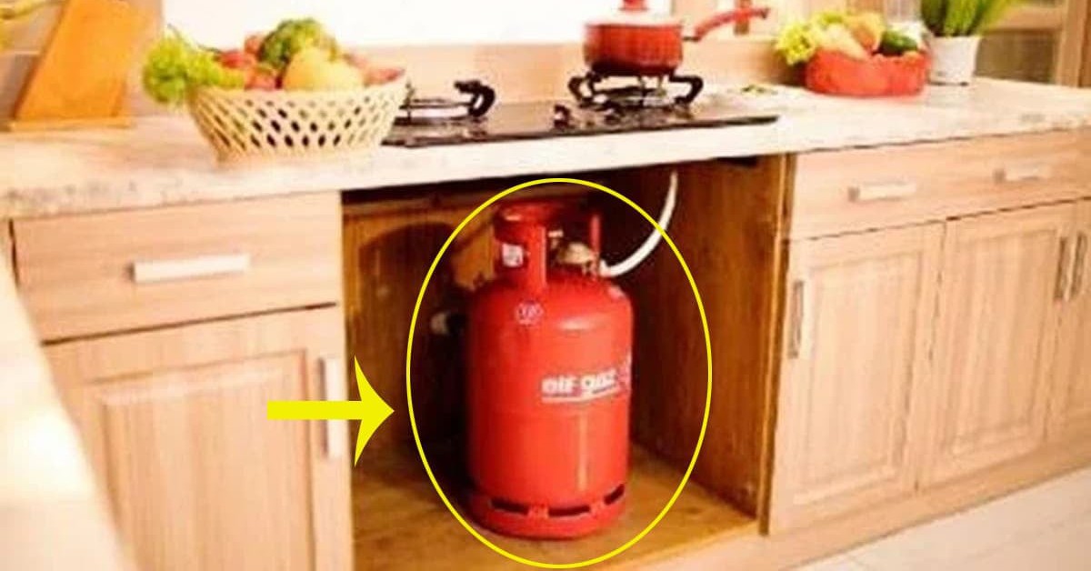 Đặt bình gas ngay dưới bếp gas là đúng hay là sai? Đáp án khiến nhiều người giật mình