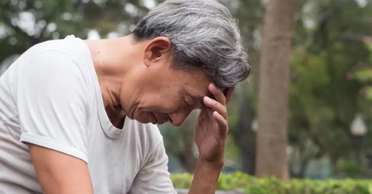 Lương hưu 10 triệu đồng, vợ chồng U65 thoả thích đi du lịch, dưỡng già, sau 5 năm hối hận vô cùng: Không có kế hoạch tuổi già khó sống