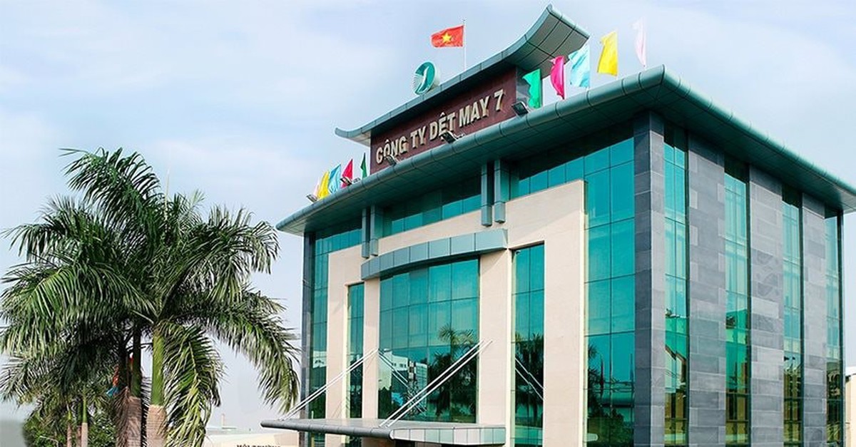 Đặng Văn Lâm bán sạch 2 triệu cổ phiếu của công ty dệt may quân đội, không còn là cổ đông lớn