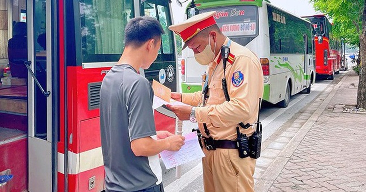 Tất cả tài xế toàn quốc lưu ý quy định liên quan đến niên hạn ô tô áp dụng từ 1/7 tới