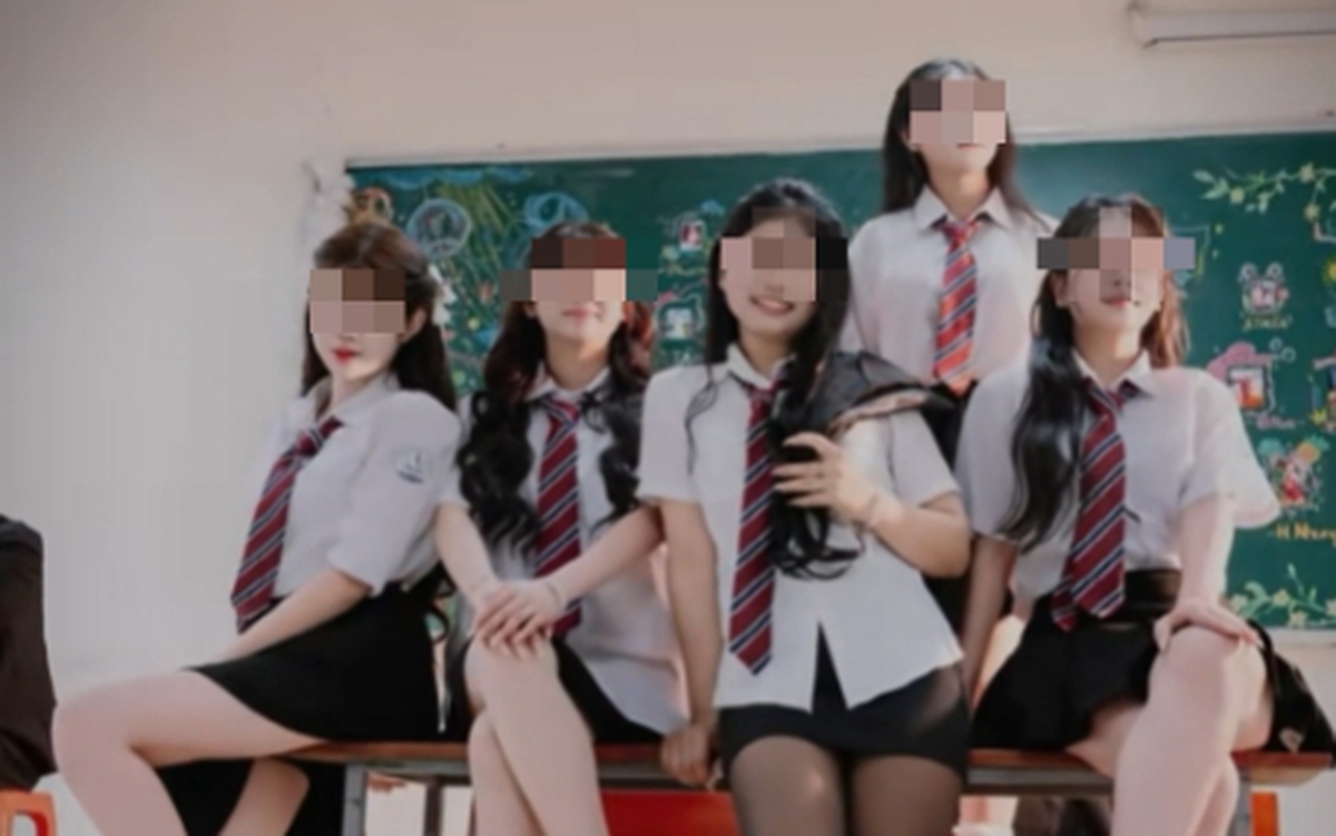 Chụp ảnh kỷ yếu với "tất lưới", nhóm học sinh bất ngờ bị CDM chỉ trích dữ dội
