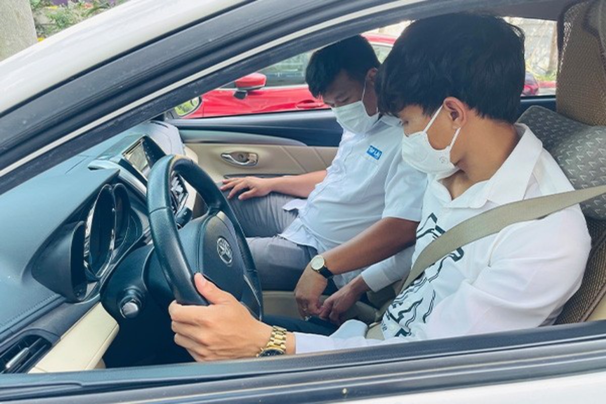 Từ 1/7, người học, thi bằng lái xe phải xác thực bằng nhận diện khuôn mặt