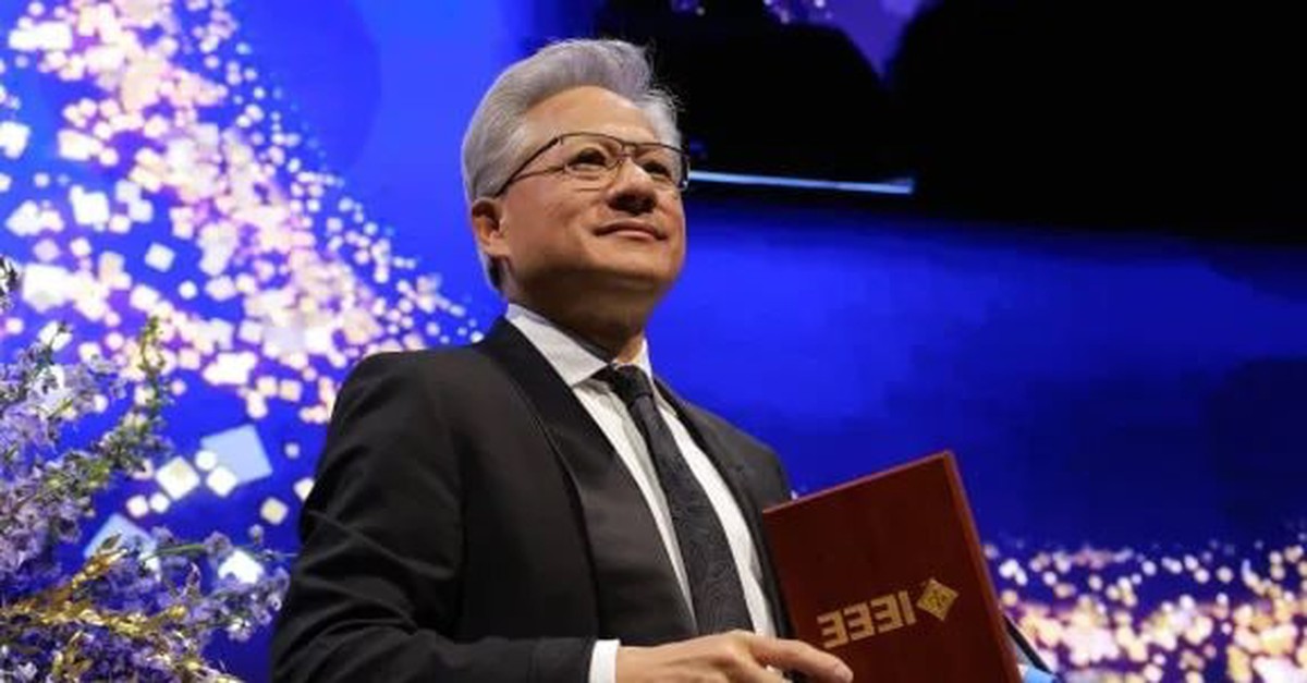 Không phải IT, CEO Nvidia hé lộ 1 ngành học sẽ ...