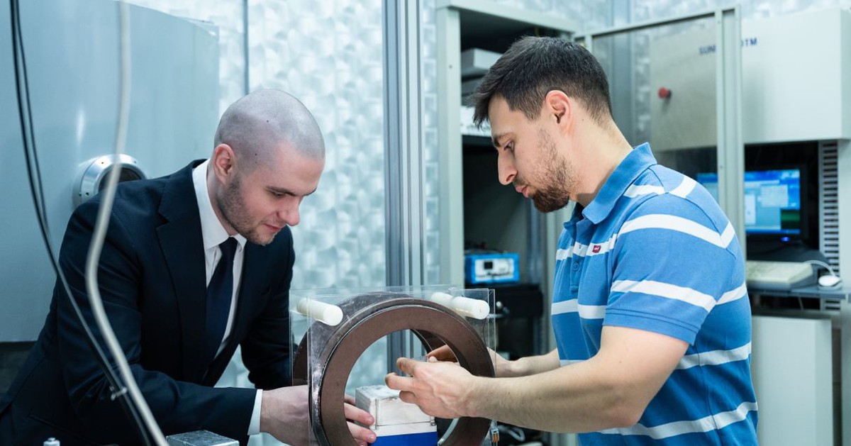 Nga phát minh công thức tạo ra vật liệu khiến thế giới kinh ngạc: Mỏng hơn tóc, bền hơn thép