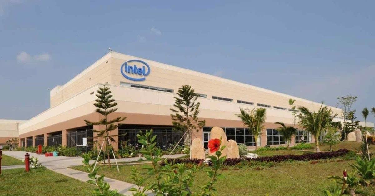 Xây nhà máy lắp ráp và kiểm định chip lớn thế giới tại Việt Nam, đại bàng Mỹ tin tưởng chuyển giao 31 thiết bị quan trọng