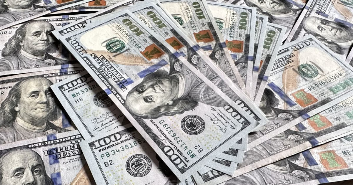 Vụ tống tiền tỷ USD rúng động giới tài chính: T...