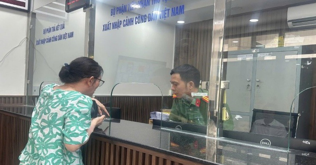 Người dân bắt buộc phải thực hiện điều này trước khi nộp hồ sơ cấp lại hộ chiếu