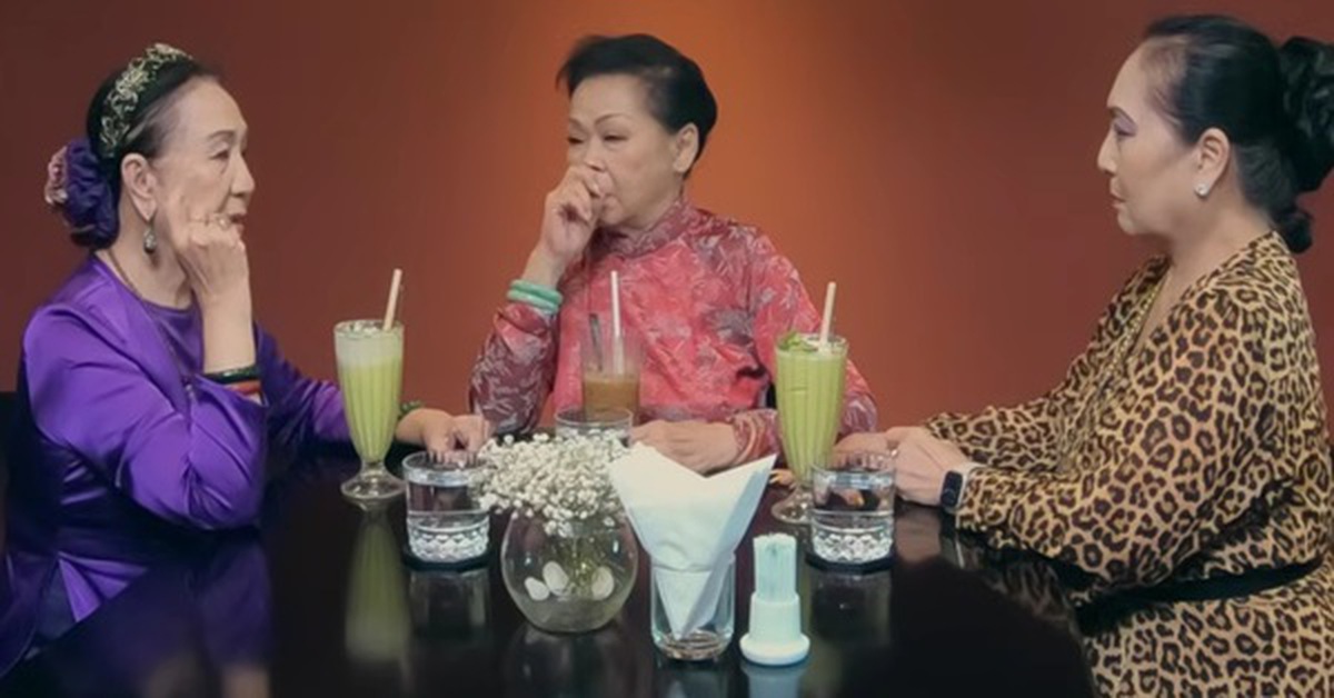 Khánh Ly về nước gặp mặt 2 đàn em: "Tôi phải đi vay để bù thêm vào