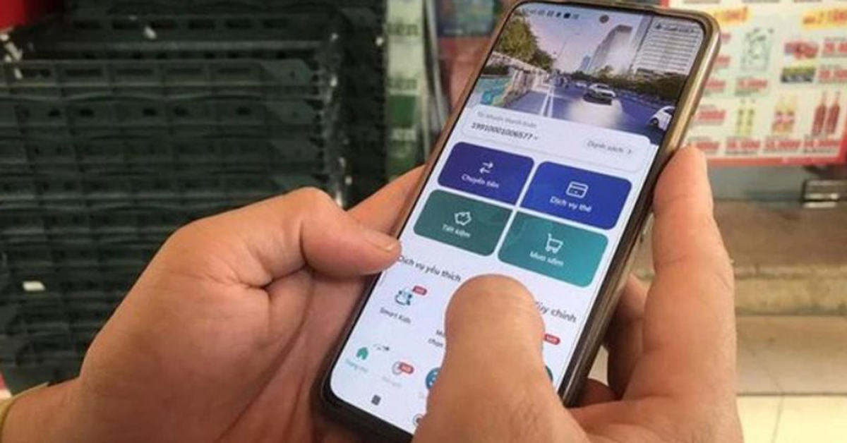 Người chuyển khoản số tiền quá lớn, không phù hợp với độ tuổi, nghề nghiệp,... có thể bị ngân hàng đưa vào diện nghi ngờ
