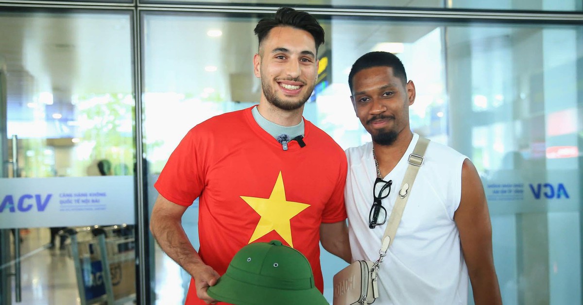 Tin vui cho ĐT Việt Nam: Đại gia V.League mang về "lá chắn thép" Việt kiều Pháp