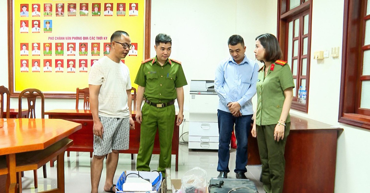 Bắt và khám xét "chuyên gia in ấn" Lê Thế Hải