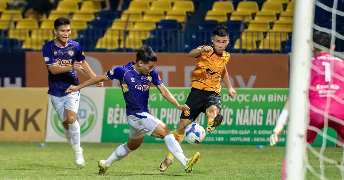Hà Nội FC và thế khó xử trong chuyến làm khách ở sân PVF