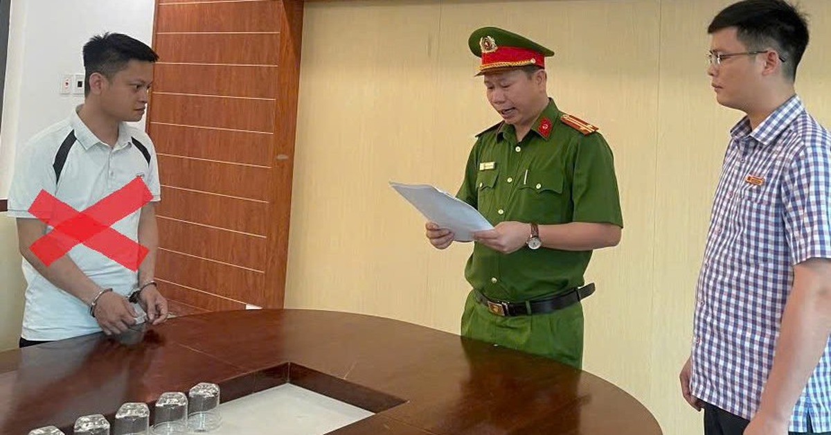 Thi hành lệnh bắt tạm giam cựu cán bộ giải phóng mặt bằng Phạm Công Sơn Bách