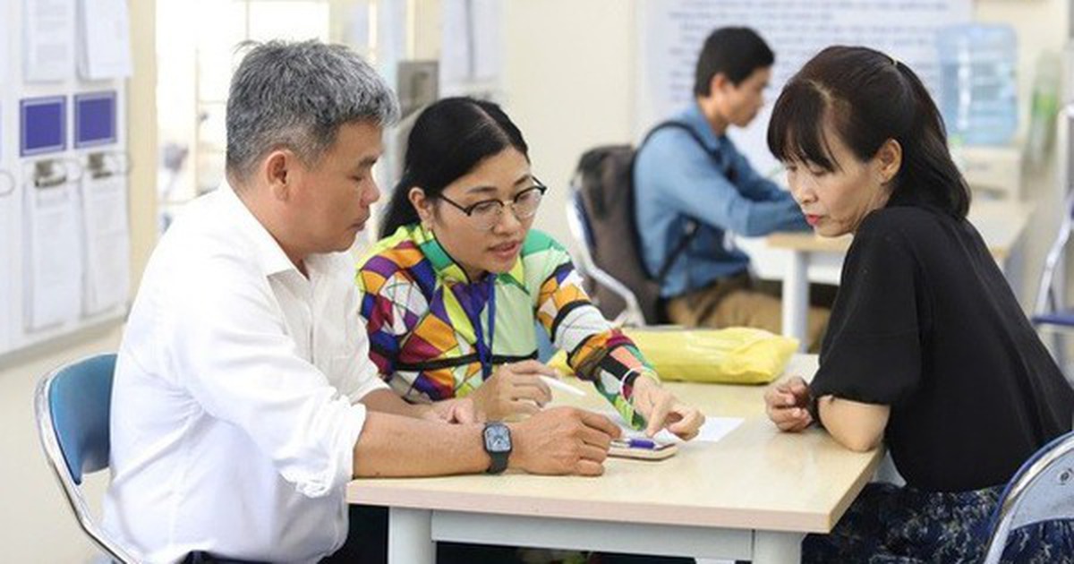 Lương cơ sở tăng lên 2,53 triệu đồng, lương công chức thay đổi thế nào từ 1-7?