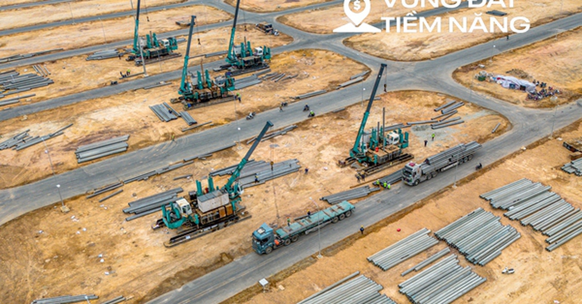 Toàn cảnh phân khu được mở bán đầu tiên tại dự án 18 tỷ USD của Vinhomes: Rộng gấp 9 lần khu phố cổ hà nội, có ga cuối của tuyến đường sắt 5 tỷ USD, bán hết 80% giỏ hàng trong 36 tiếng