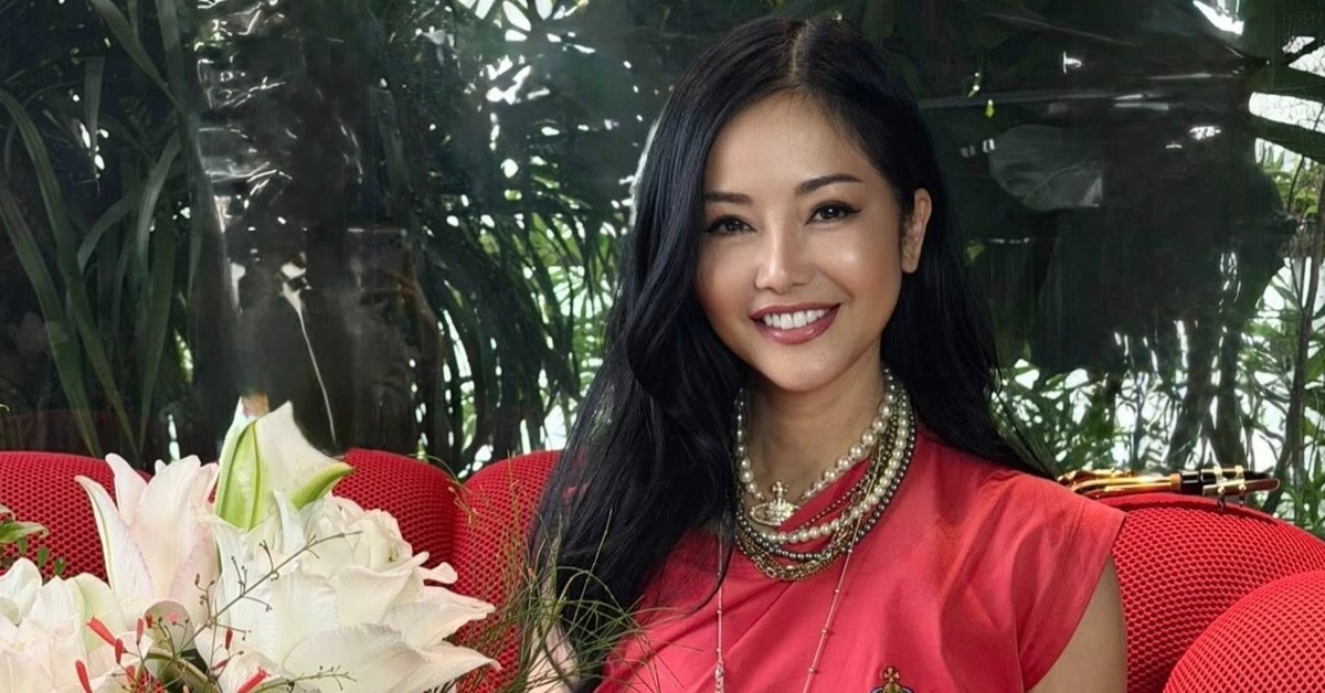Hồng Nhung ổn định sức khỏe sau ca tiểu phẫu
