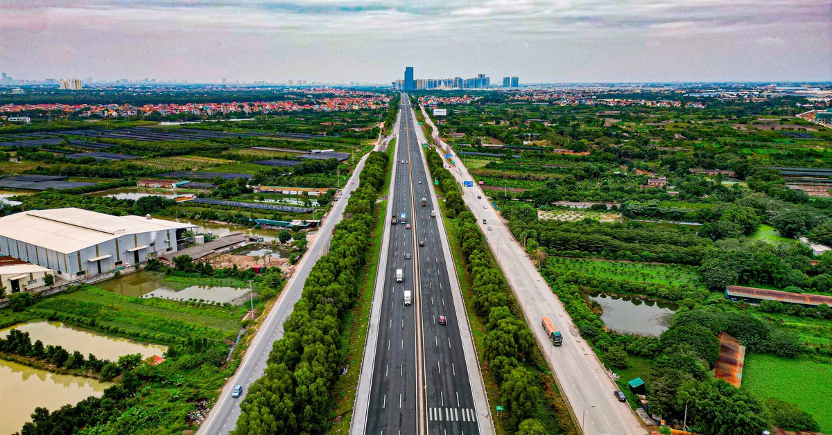 Việt Nam sở hữu một tuyến cao tốc đẹp như Châu Âu, được xây dựng theo tiêu chuẩn quốc tế