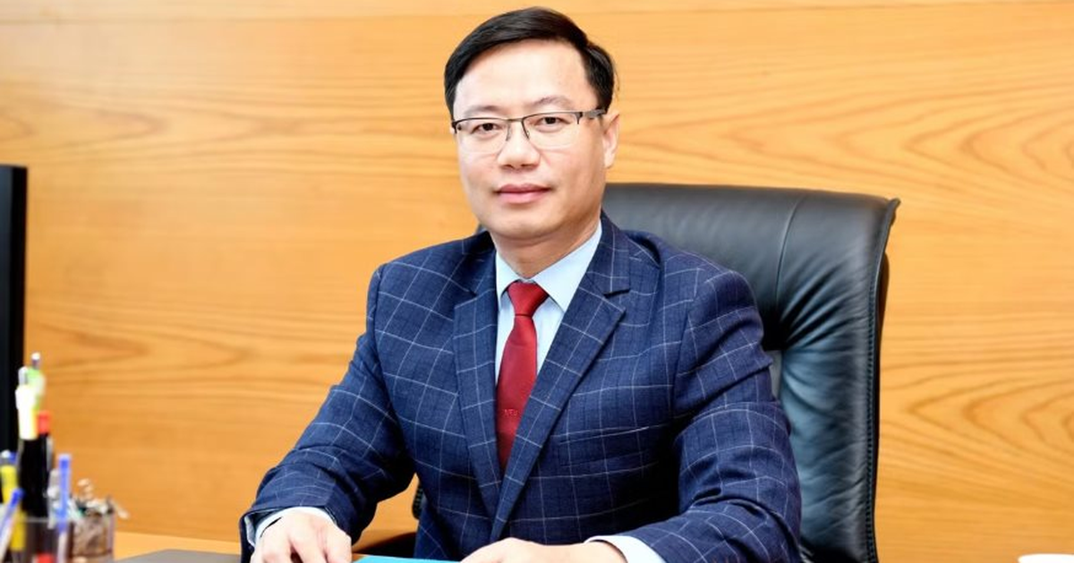 Chân dung tân Giám đốc ĐH Kinh tế Quốc dân: "Người nhà" với hơn 30 năm gắn bó cùng "Stanford Việt Nam"