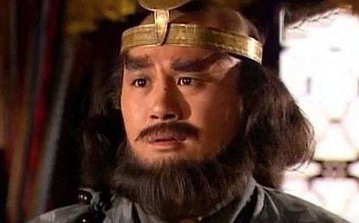 Sa Tăng 'Tây du ký 1996' bán nhà trả nợ, hiện làm phục vụ quán ăn