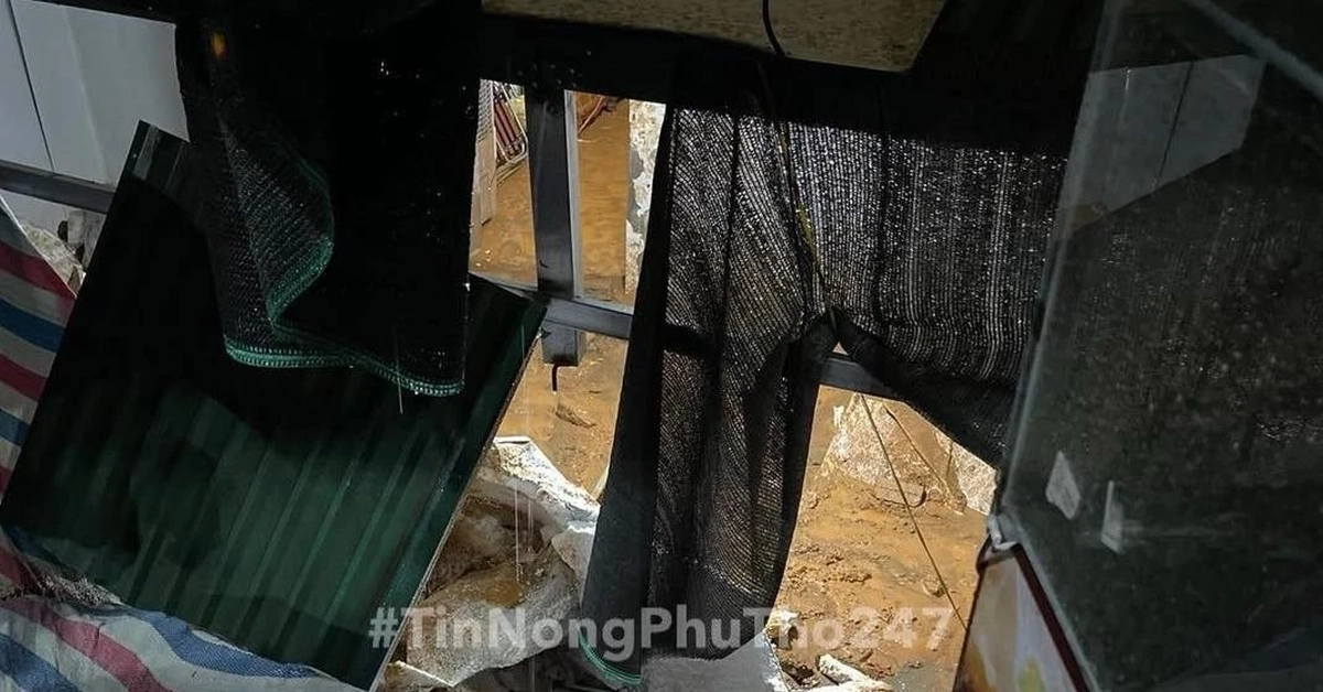 Mưa không lớn, Phú Thọ vẫn sạt lở đất khiến hai cháu bé bị thương