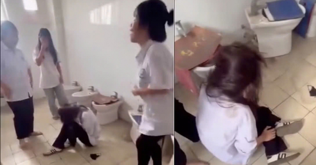 Lớp trưởng đánh hội đồng, kéo lê bạn trong nhà vệ sinh