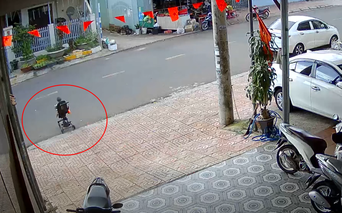 Bà mẹ trẻ chia sẻ đoạn clip "ám ảnh cả đời": Chỉ 3 giây ngắn ngủi nhưng khiến nhiều người thót tim