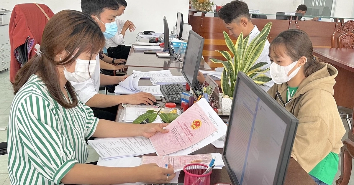 Tất cả người dân khi đi công chứng chú ý quy định phạt đến 40 triệu đồng từ 18/5
