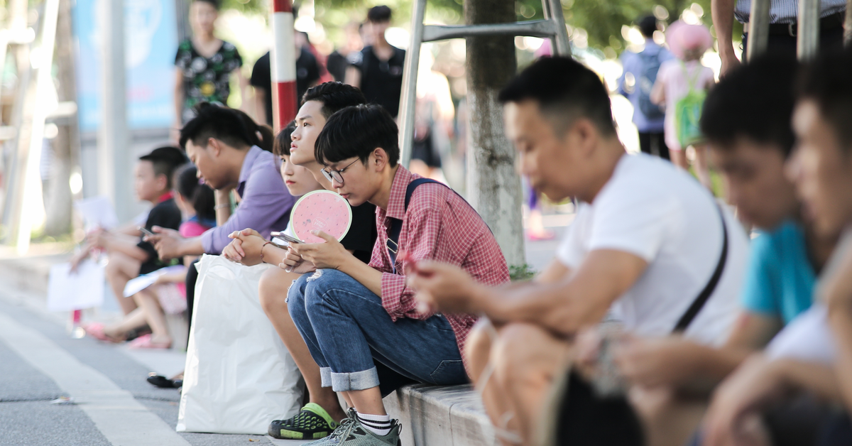 Người dân khóa tài khoản ngân hàng ngay nếu nhận được tin nhắn này trên Facebook, Zalo