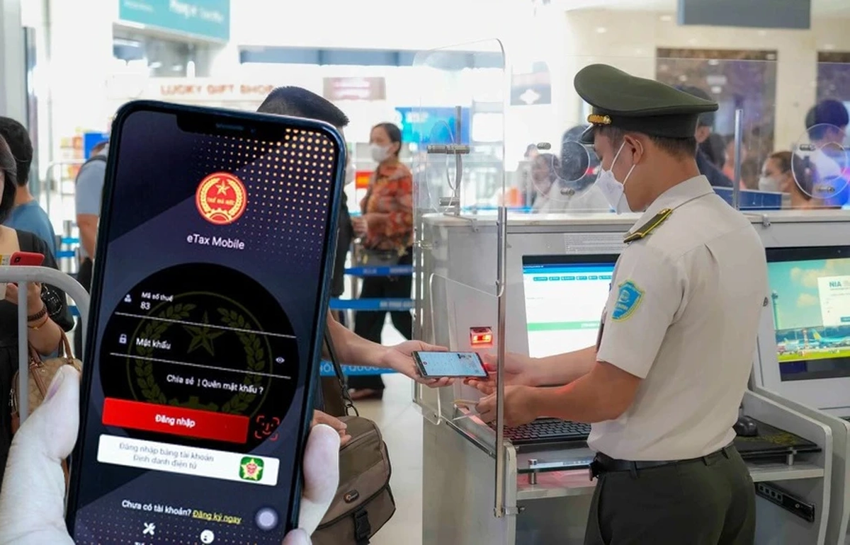 Vì sao bị cấm xuất cảnh nếu nợ thuế?