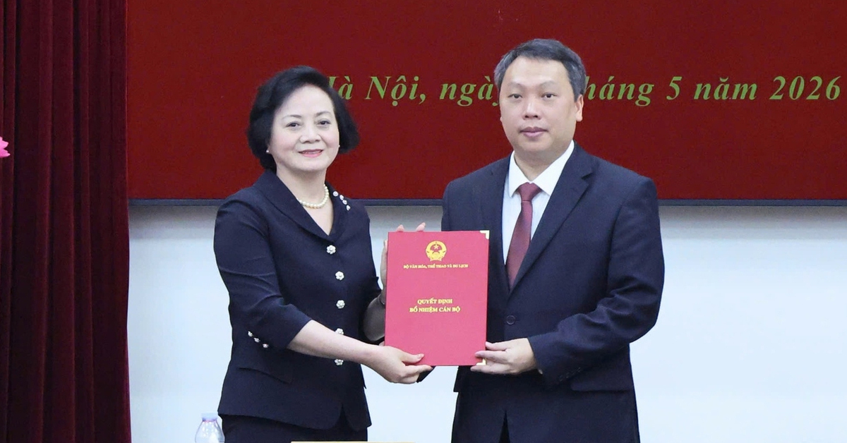 Phó Thủ tướng trao quyết định tiếp nhận, bổ nhiệm Thứ trưởng Bộ VH-TT&DL