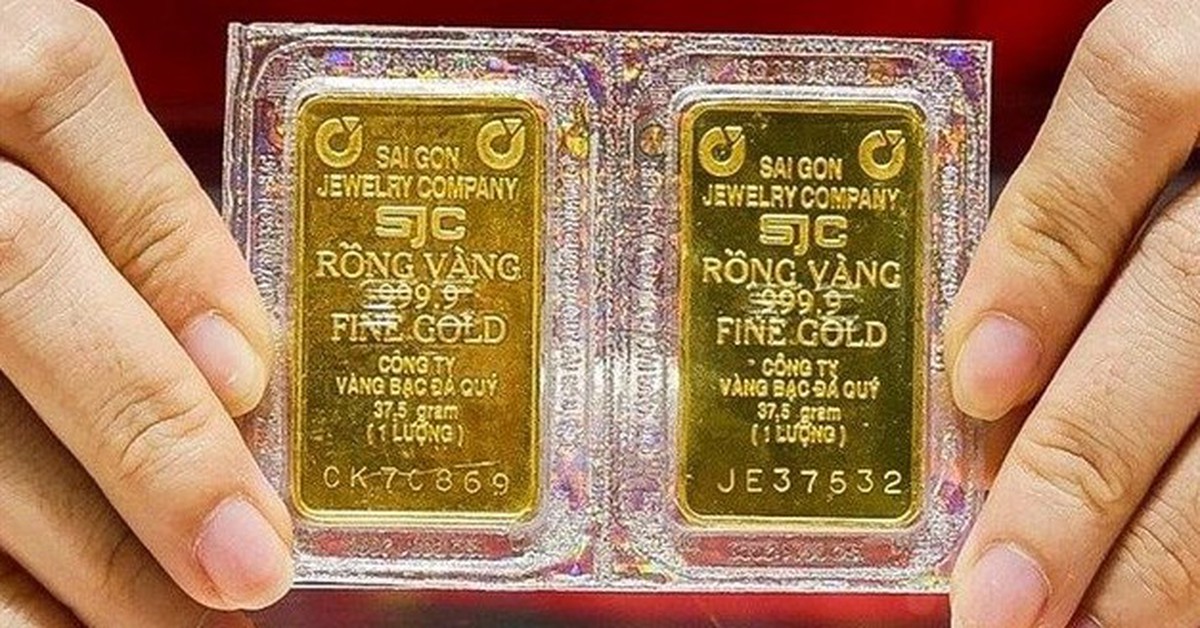 Giá vàng hôm nay 28/5: SJC lao dốc nghẹt thở, quét sạch 70% thành quả suốt 3 tháng