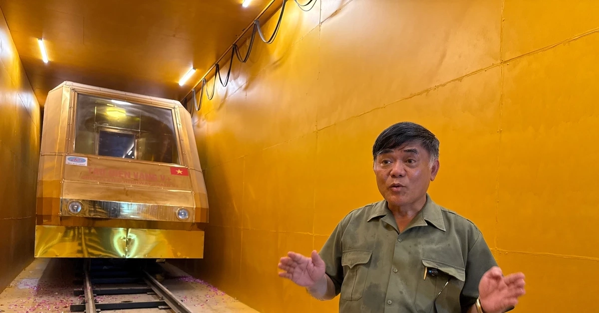 Tàu điện dát vàng thử nghiệm chạy ngầm tại Hà Nội