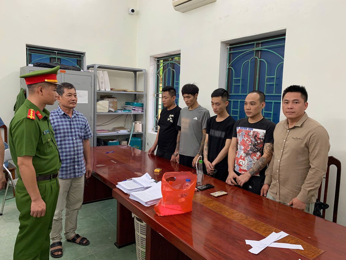 Kiểm tra chỗ ở, bắt Nguyễn Văn Dương và 3 người