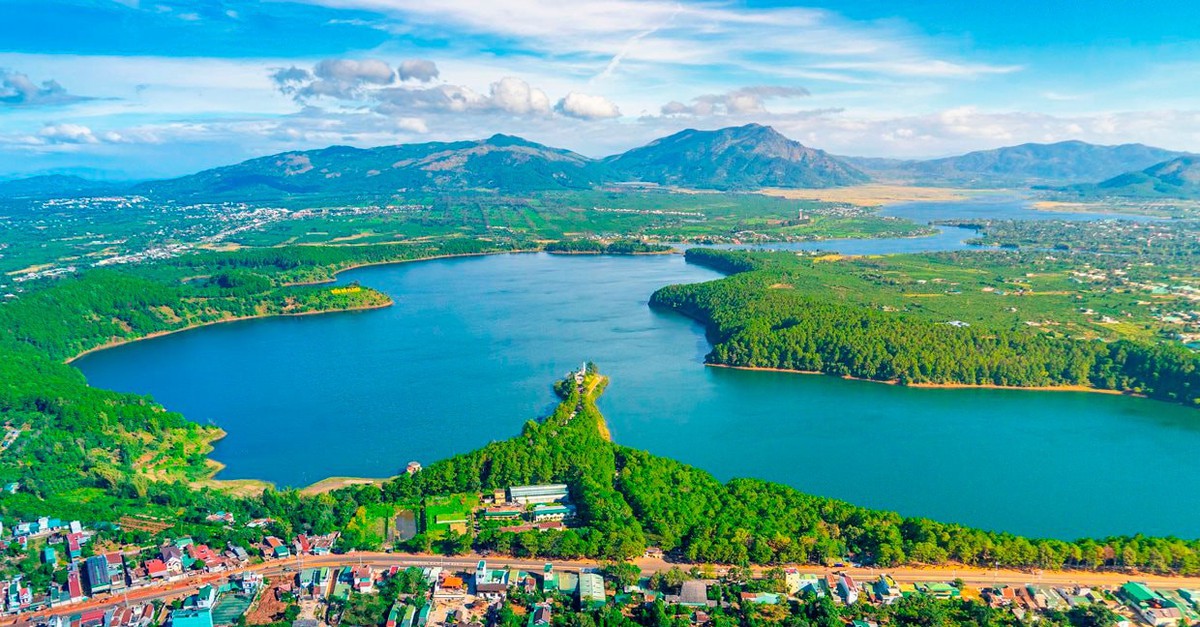 Tập đoàn Thụy Sĩ bắt tay “ông lớn” siêu du thuyền khảo sát 3.200km bờ biển Việt Nam, chọn tỉnh rộng thứ hai làm nơi xây "thiên đường du thuyền không phát thải” đầu tiên trên thế giới