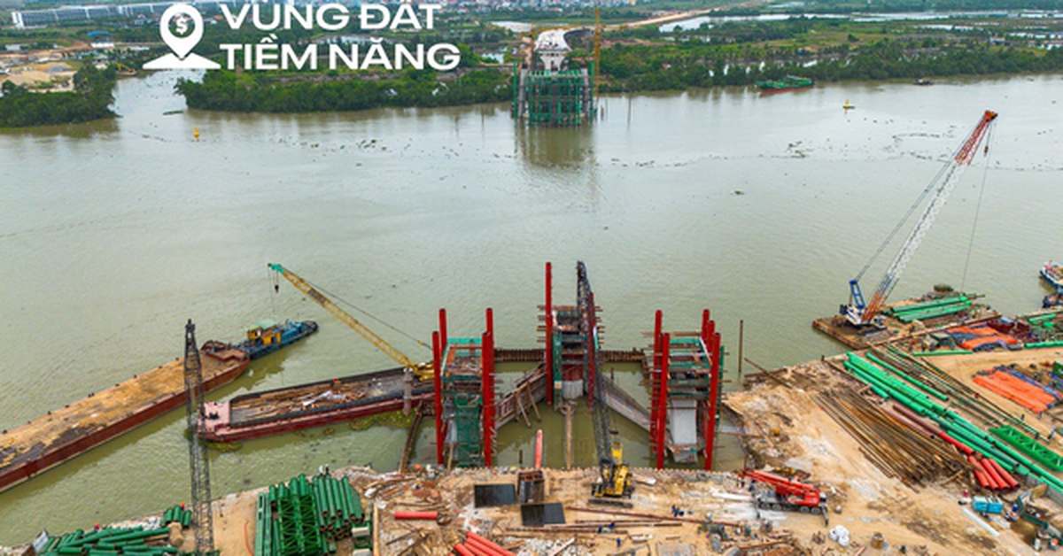 Toàn cảnh công trường cầu dây văng rộng nhất Hải Phòng: Tháp cao bằng tòa nhà 40 tầng, nằm sát vách dự án hơn 2 tỷ USD của Vingroup
