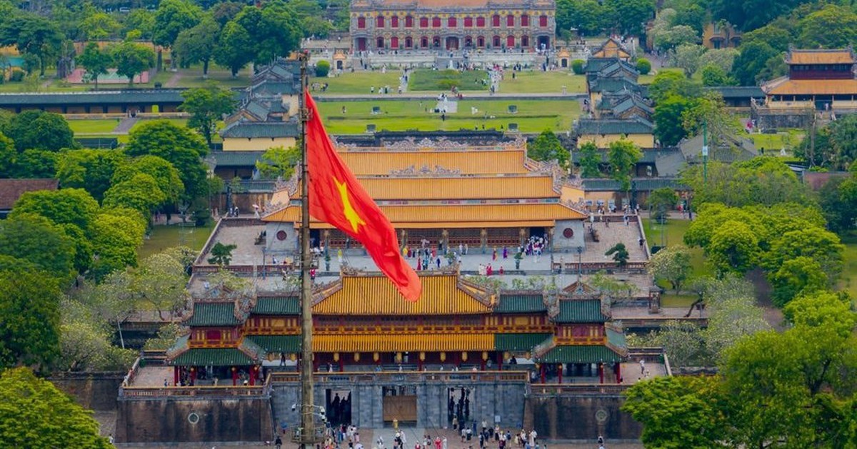Lá thư viết bằng 3 thứ tiếng của Chủ tịch UBND TP Huế đang gây sốt