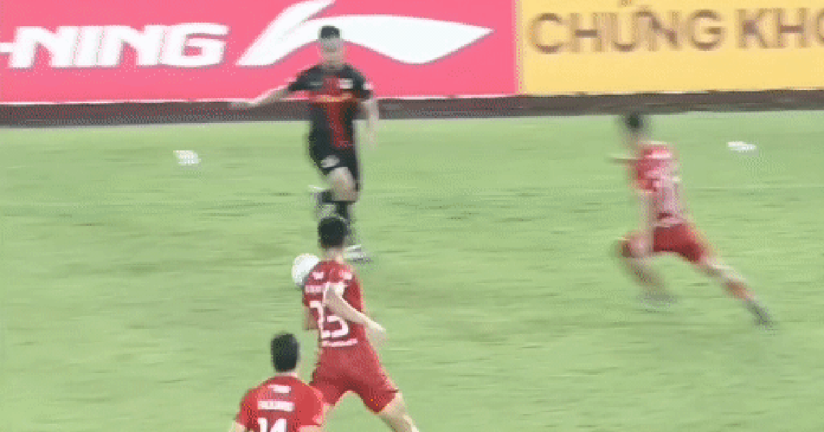 Cựu tuyển thủ U21 Việt Nam phạm lỗi rợn người ở V.League, nguy cơ dính án phạt bổ sung từ VFF