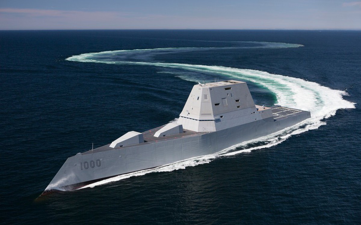 Siêu khu trục hạm Zumwalt 'lột xác' nhờ cải tiến đặc biệt