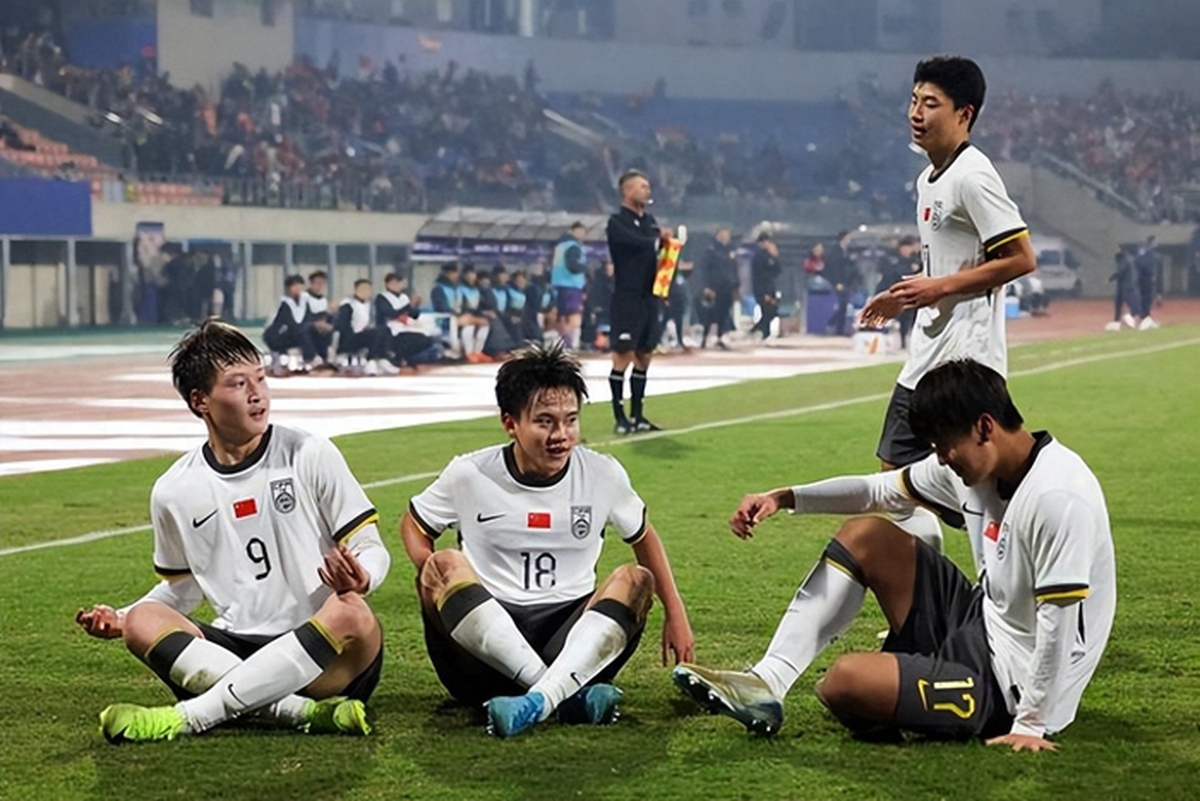 Báo Trung Quốc chê đội nhà: “Có thứ còn đau lòng hơn cả thất bại