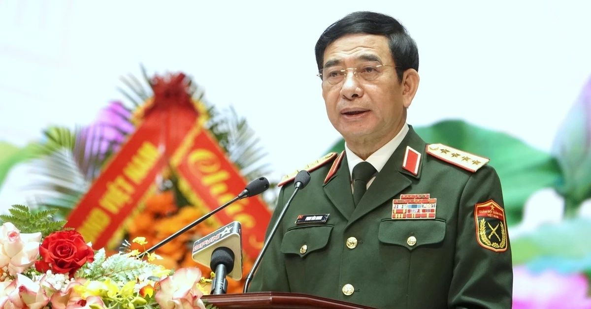 Đại tướng Phan Văn Giang chúc mừng Cục Tuyên huấn và Ngành Tuyên huấn Quân đội