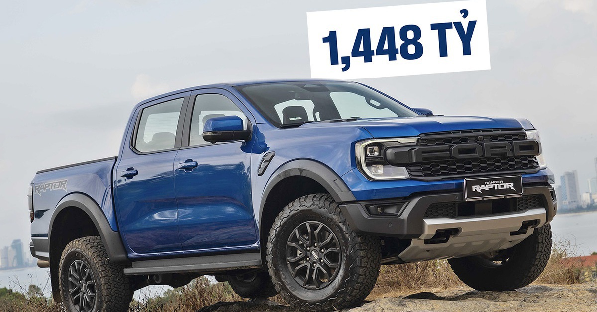 Ford Ranger Raptor xăng chốt giá 1,448 tỷ đồng tại Việt Nam: Thêm 149 triệu lấy máy mới gần 400hp, tiện nghi cao cấp hơn bản máy dầu