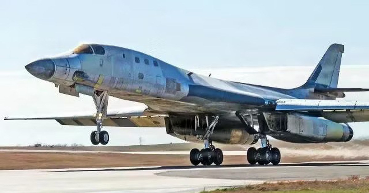 Không quân Mỹ đã đưa máy bay ném bom B-1B Apocalypse II trở lại từ 'nghĩa địa