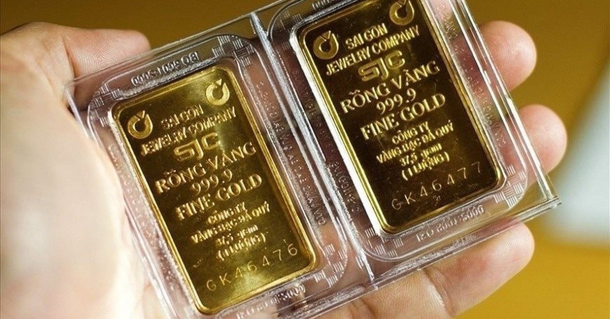 Năm 2011 đu đỉnh vàng rồi mòn mỏi chờ 10 năm mới "về bờ", năm 2026 lại mua ở đỉnh 192 triệu đồng/lượng, bao giờ mới có lãi?