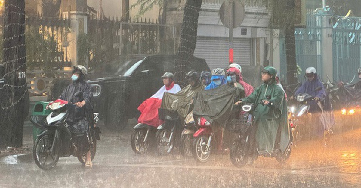 Miền Bắc sắp đón mưa to đến rất to nhiều ngày liên tiếp