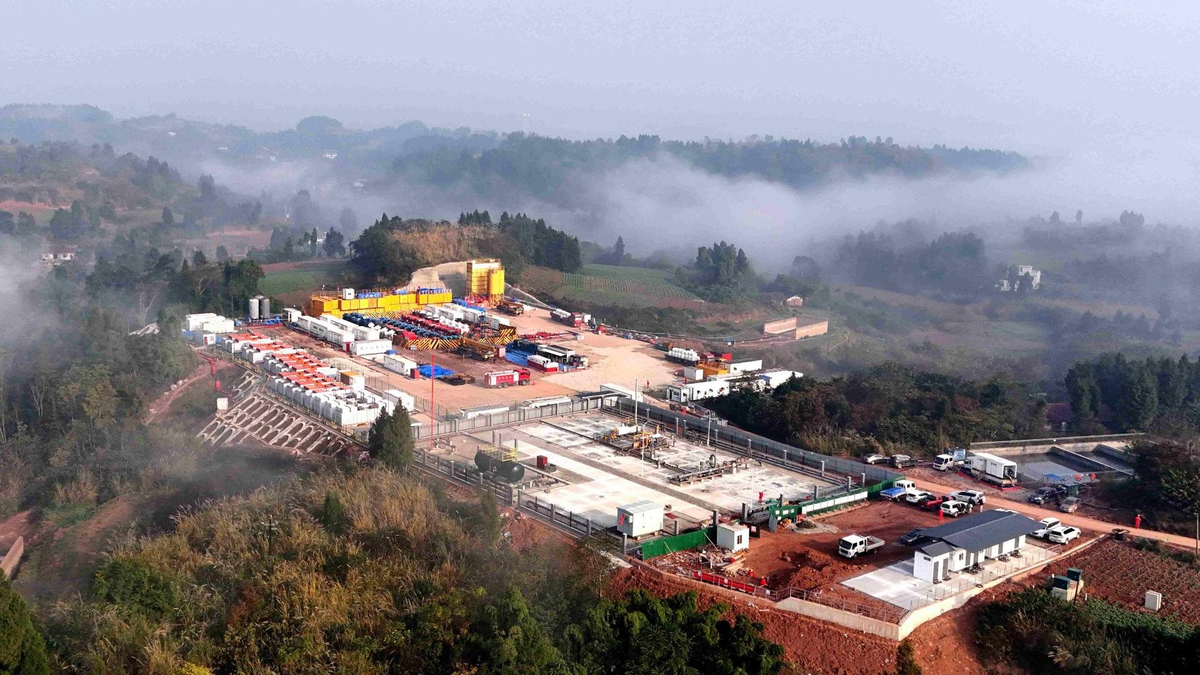 Phát hiện mỏ chứa 10.000 tỷ m³ khí đốt ở độ sâu 5.000 mét, rộng 10.000 km²