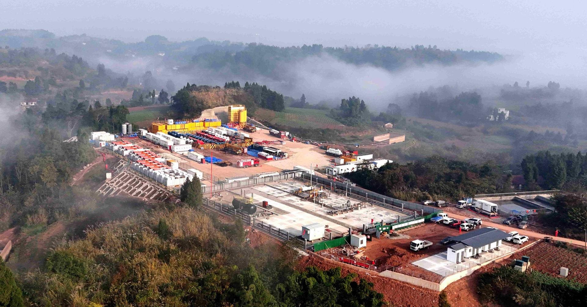 Láng giềng Việt Nam phát hiện mỏ chứa 10.000 tỷ m³ khí đốt ở độ sâu 5.000 mét, rộng 10.000 km²