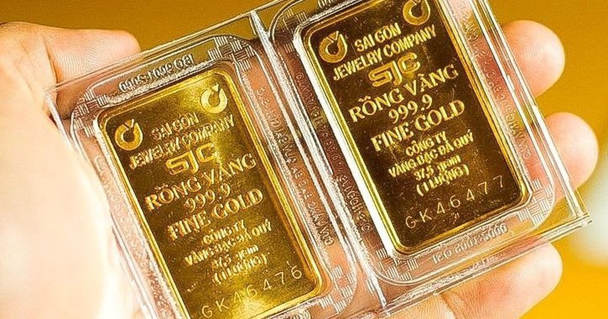 Giá vàng hôm nay 17/6 vẫn tăng mạnh, chuyên gia dự đoán "ngưỡng cửa" quyết định để phi mã