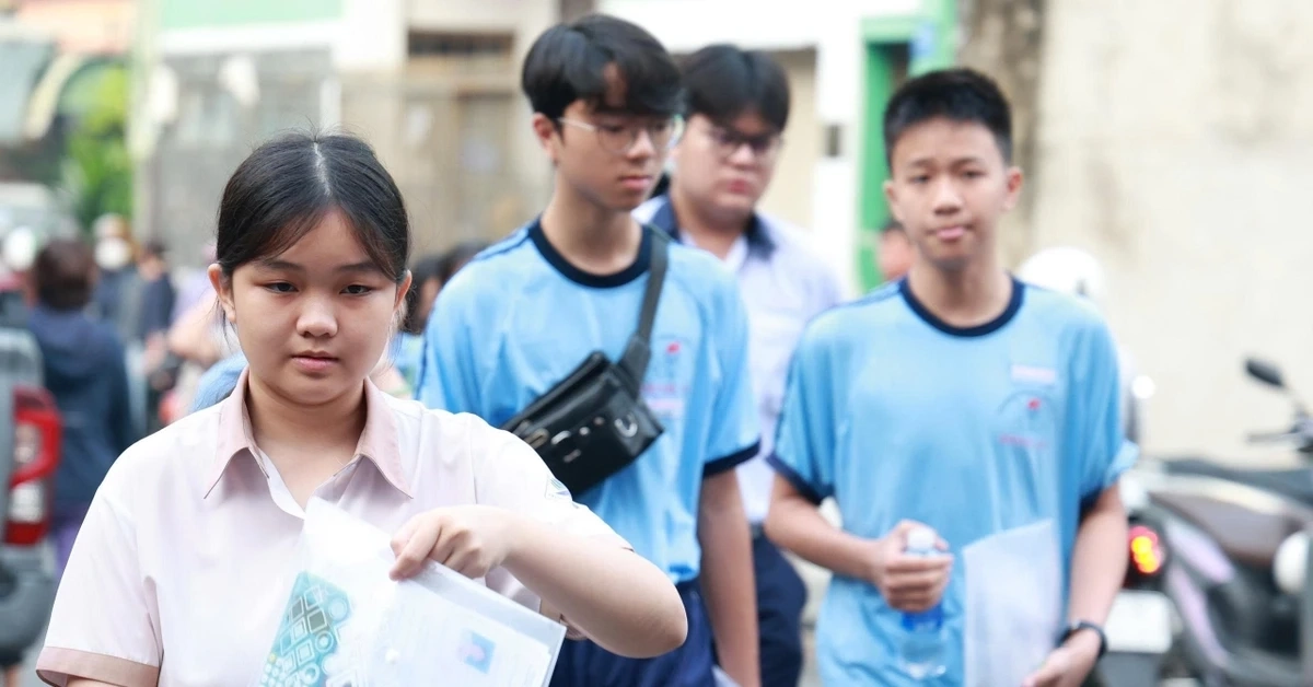 Hé lộ nhiều bất ngờ điểm thi vào lớp 10 ở TPHCM