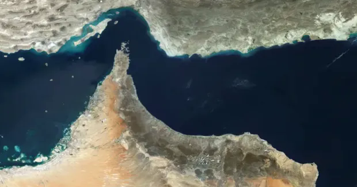 Eo biển Hormuz mở cửa, "vàng đen" hạ nhiệt?