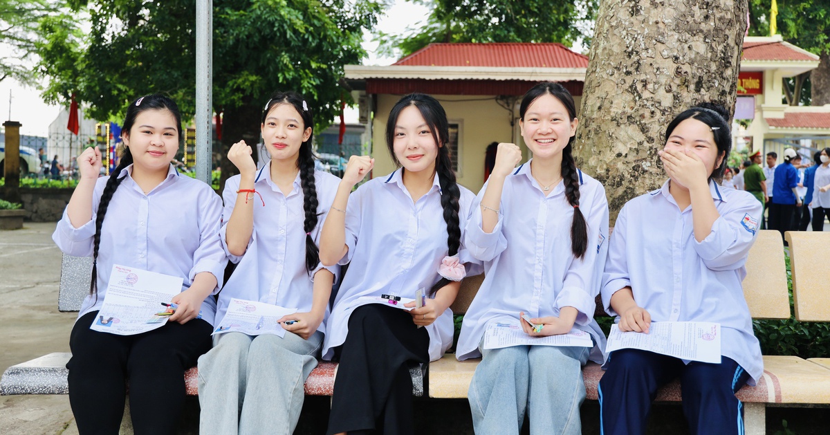 Công bố đáp án chính thức các môn thi tốt nghiệp THPT 2026